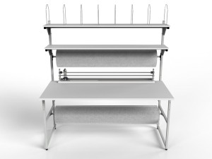 SP packing station with rollers and shelves