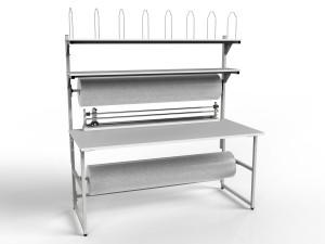 SP packing station with rollers and shelves