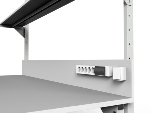 Stół warsztatowy SMWPCK1 2000/1500x900x800 mm ścianka tylna z listwą i włącznikiem światła