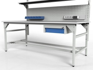 Stół warsztatowy SMWPK6 2000x900x800 mm z dwiema półkami i trzema szafkami - blat i akcesoria